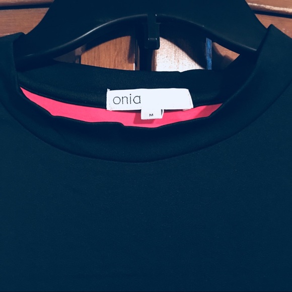 🎉SALE🎉Onia Rashguard - Picture 3 of 4